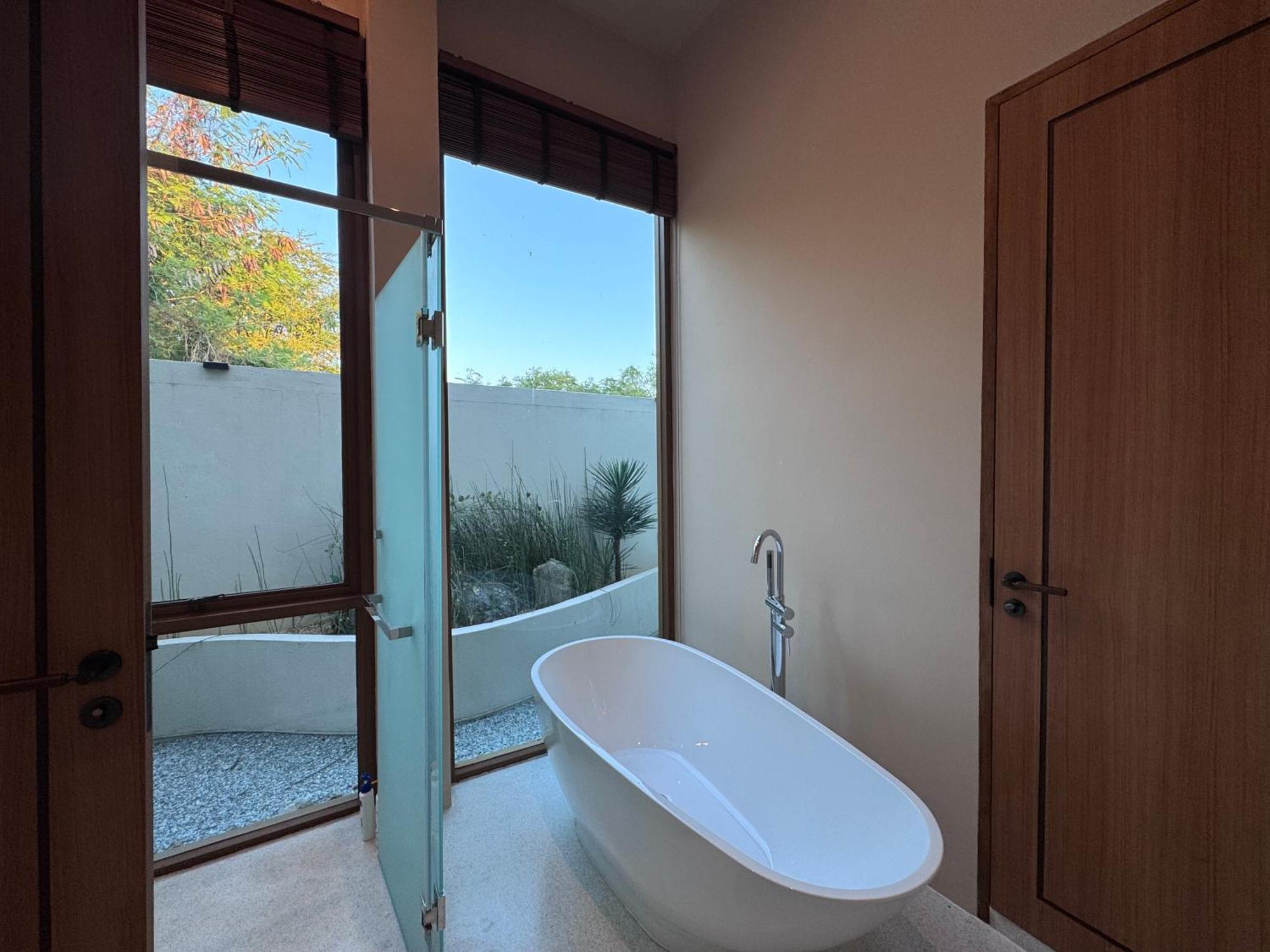 5 Bedrooms Luxury Pool Villa Jomtien ภายนอก รูปภาพ